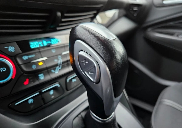 Ford Grand C-MAX cena 51900 przebieg: 128000, rok produkcji 2017 z Elbląg małe 667